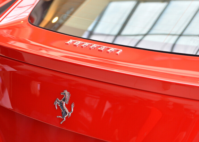 Modelul Ferrari F12 Berlinetta a fost lansat in Romania! GALERIE FOTO