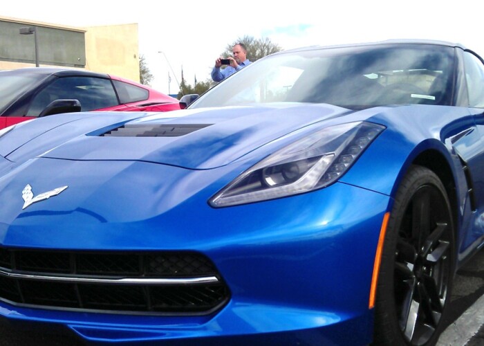 Primul Corvette Stingray facut praf! Vezi cat de “sifonat” arata!