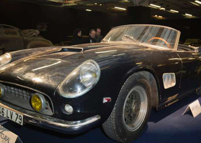 Un Ferrari a fost vandut cu 14,2 milioane de dolari: Cat de speciala era masina! VIDEO