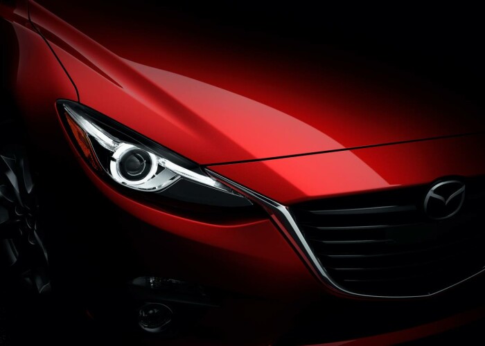 Cum te face masina asta sa spui DA din prima! Afla totul despre noua Mazda 3 intr-o prezentare multimedia spectaculoasa