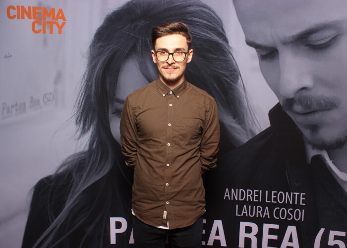 Andrei Leonte a prezentat videoclipul Partea rea - 52 la cinematograf