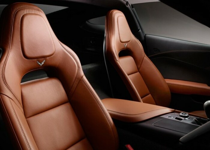 Corvette Stingray se intoarce! A meritat asteptarea?