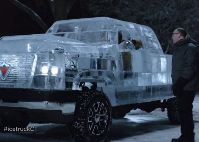 Au construit un camion de gheata functional special pentru asta: Uite despre ce este vorba: VIDEO
