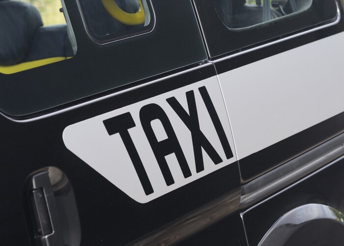 Asa arata noile taxiuri pentru Londra facute de Nissan: FOTO