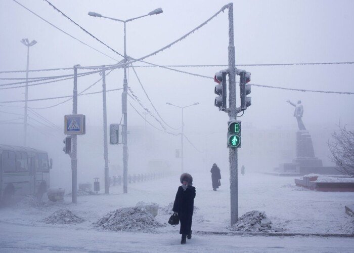 Viata in cel mai friguros oras de pe planeta: temperatura medie e de -50 de grade Celsius, iar recordul e de -71.2