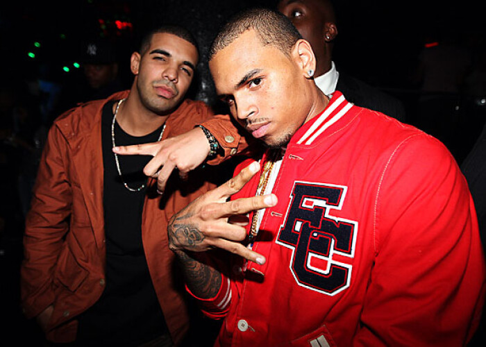 Chris Brown si Drake s-au batut intr-un club din New York! VEZI cum arata Chris Brown dupa BATAIE: