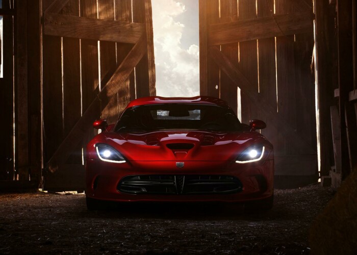 VIPER, masina care ti-a marcat copilaria, se intoarce cu un model nou: SRT 2013