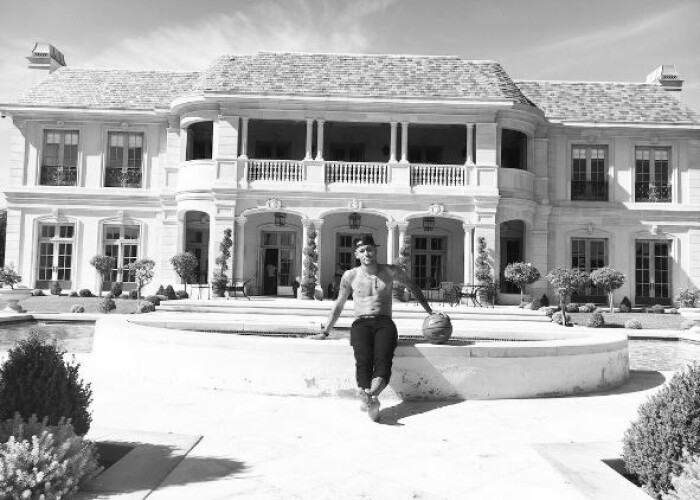 Palatul in care sta Neymar in Beverly Hills costa 9.000 de euro pe noapte! Cum arata inauntru FOTO