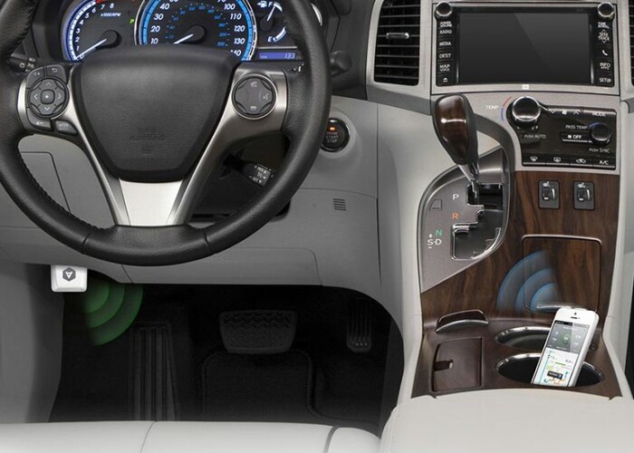 Un simplu gadget iti poate reduce consumul masinii cu 30%! In plus, tine si loc de tester auto!