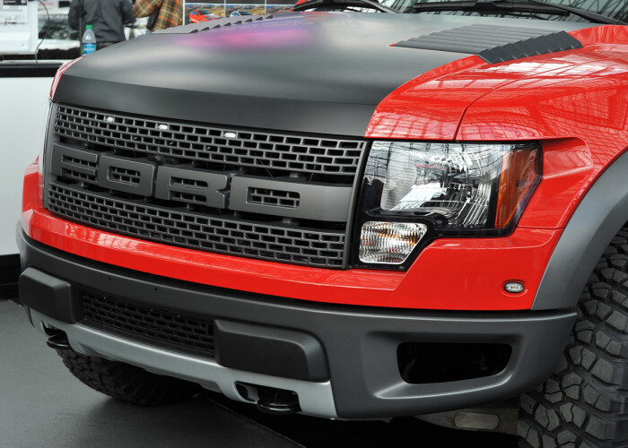 Shelby zguduie New York-ul! Uite cum au transformat un Raptor!