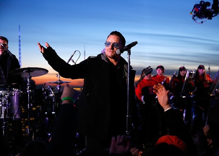 U2 sunt pe 6: Topul celor mai bogati muzicieni!