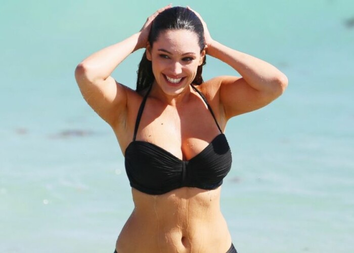 Kelly Brook a pozat NUD: Imaginea a strans 10.000 de like-uri pe Instagram! FOTO