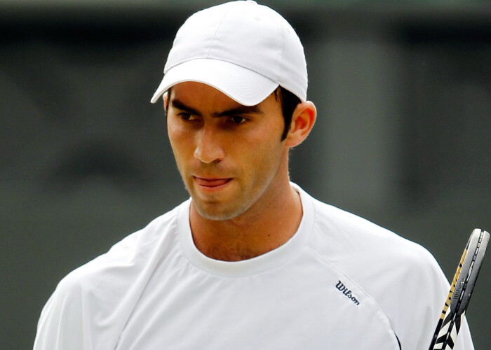 Horia Tecau are o noua iubita. Si ce iubita :) FOTO