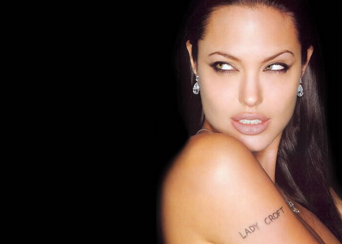 Este una dintre cele mai frumoase femei din lume: Cum s-a schimbat ANGELINA JOLIE de-a lungul timpului - GALERIE FOTO