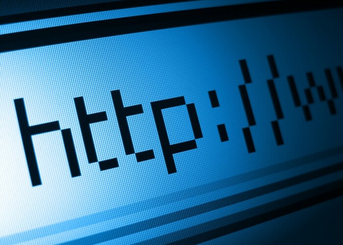 Aproape jumatate dintre utilizatorii de internet nu stiu daca e legal sau nu continutul pe care il acceseaza: