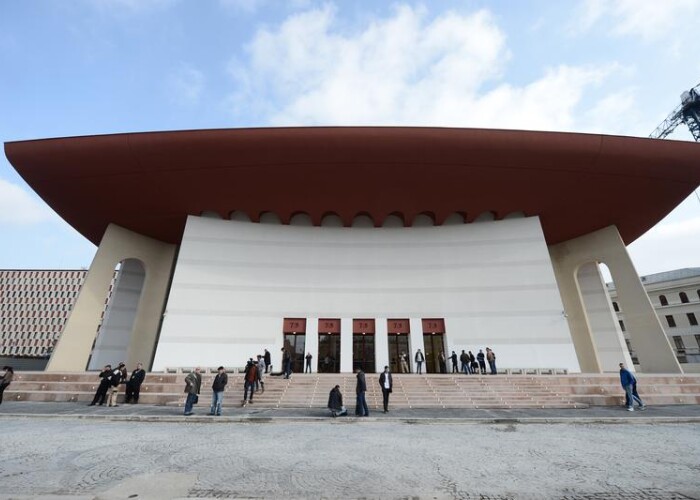 Teatrul National Bucuresti a fost inaugurat! Vezi cum arata