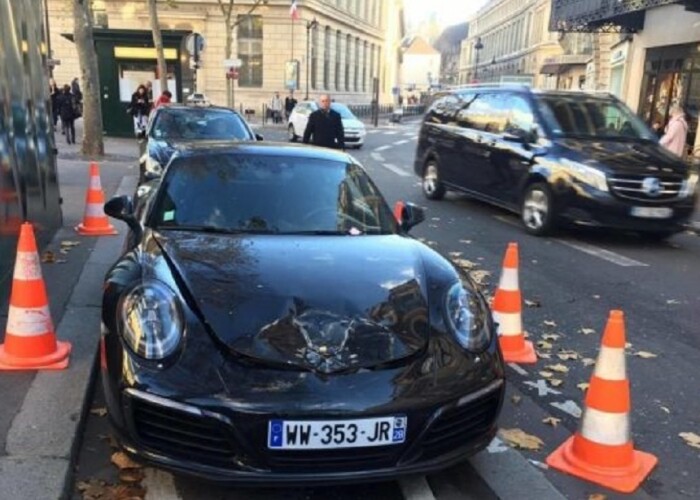 Si-a parcat aiurea masina noua de 150.000 de euro iar politistii i-au detonat-o! Ce a facut barbatul cand a vazut ce s-a intamplat