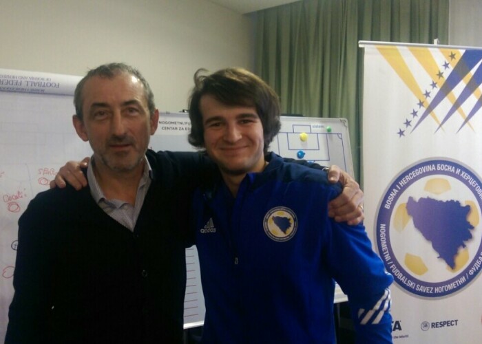 Un pusti de 22 de ani este cel mai tanar antrenor care a primit licenta Uefa A. Vrea sa ajunga in in Premier League