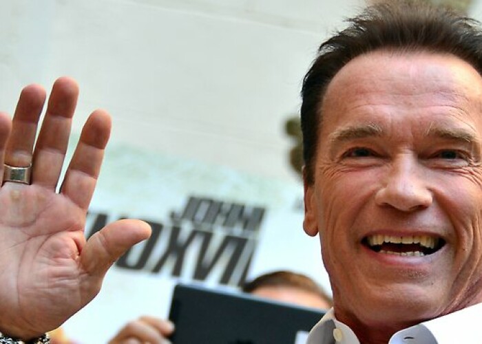 Cum arata Patrick, fiul lui Arnold Schwarzenegger: Are doar 20 ani si viseaza sa calce pe urmele tatalui sau! FOTO