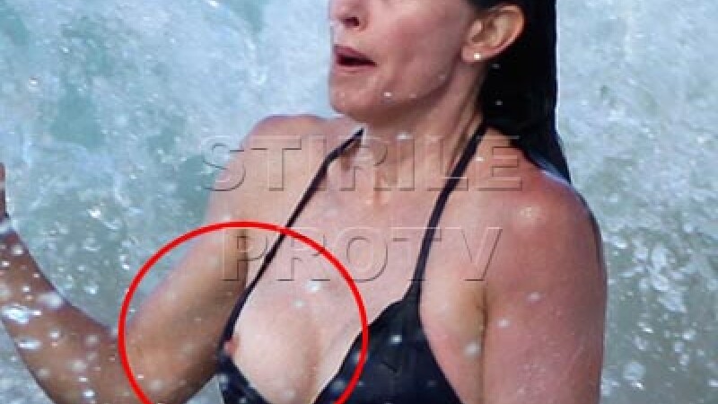 Courteney Cox, Josh Hopkins