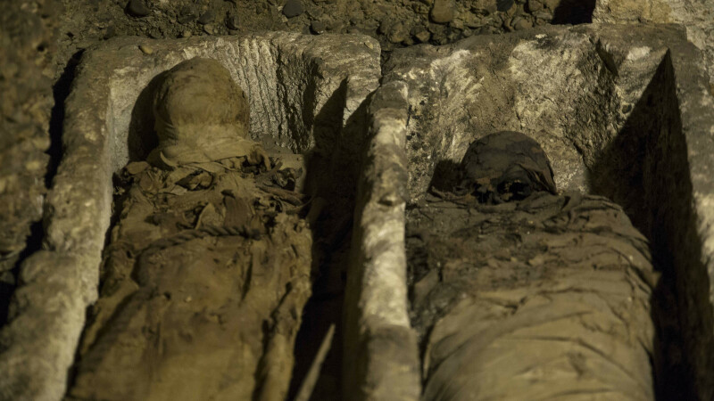 Zeci de mumii descoperite într-un mormânt faraonic în Egipt - 1