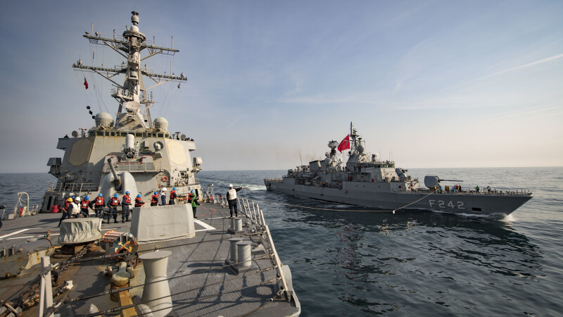 nave NATO in Marea Neagra