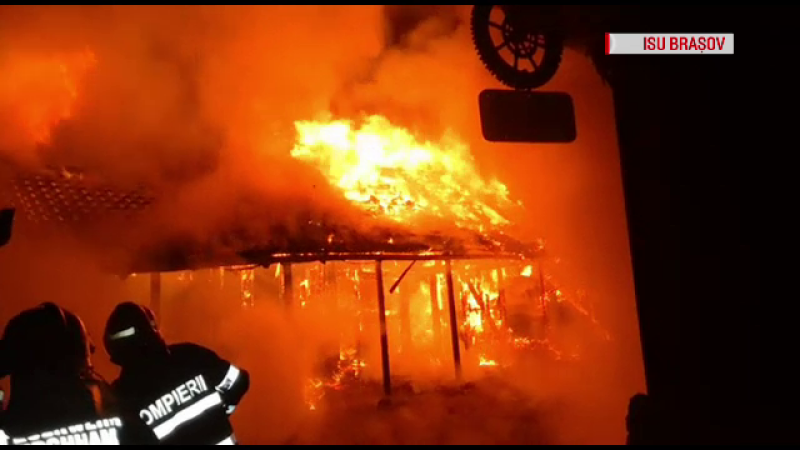 Incendiu violent la un restaurant din județul Brașov