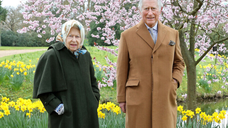 Regina Elisabeta și Prințul Charles