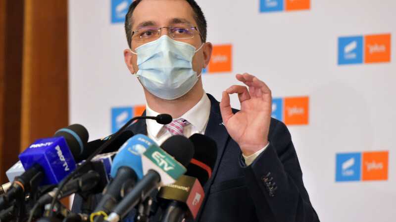 Surse: După ce s-a autopropus pentru un nou mandat, Vlad Voiculescu nu va fi nici consilierul noului ministru al Sănătății