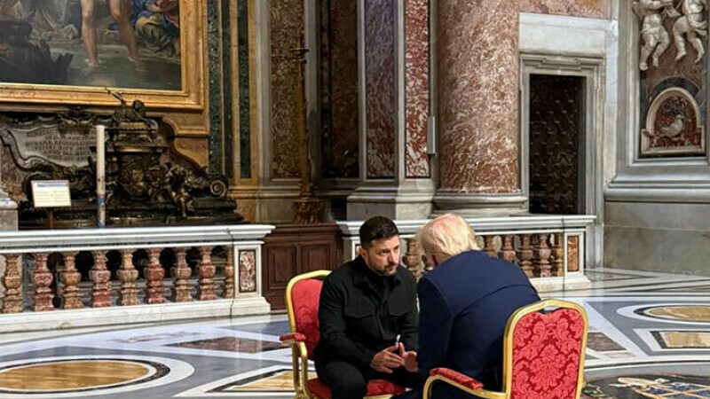 Imagini de la scurta întâlnire dintre Volodimir Zelenski şi Donald Trump