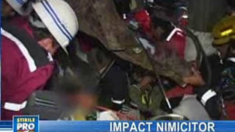 Doi răniţi grav în urma unui accident rutier pe DN1