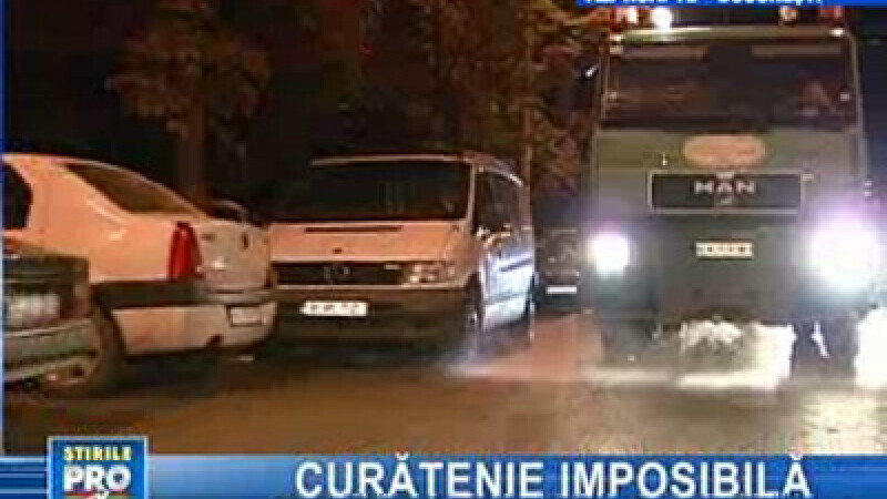 Curăţenie imposibilă! Praful câştigă lupta cu echipele de la salubritate!
