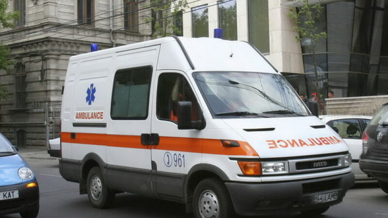 Grav accident de masina in Oradea. O femeie a fost internata