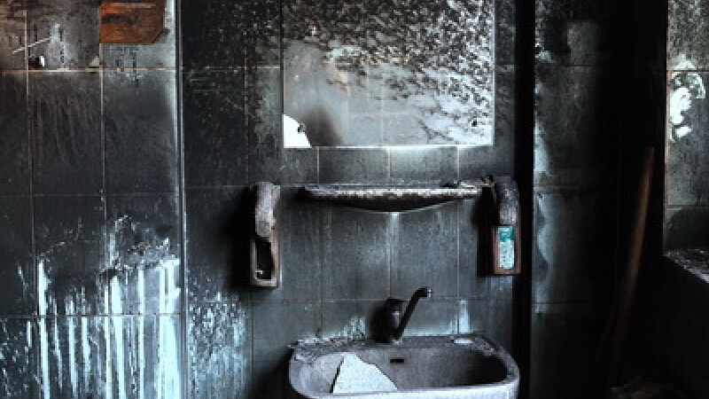 Imagini din salonul incendiat al maternitatii Giulesti