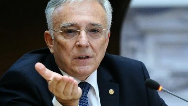 Mugur Isarescu