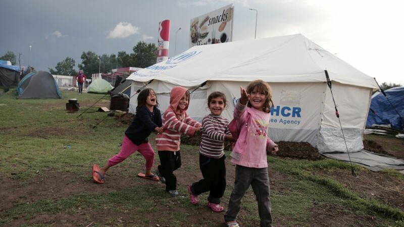 copii in tabara de refugiati