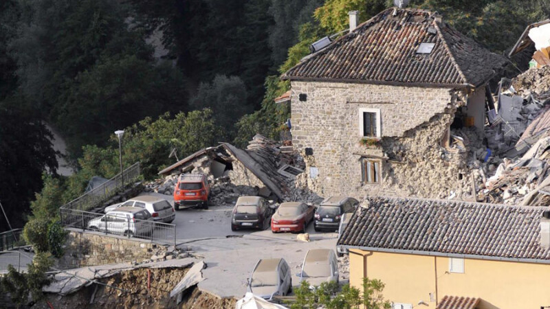 cutremur in Italia - Pescara del Tronto