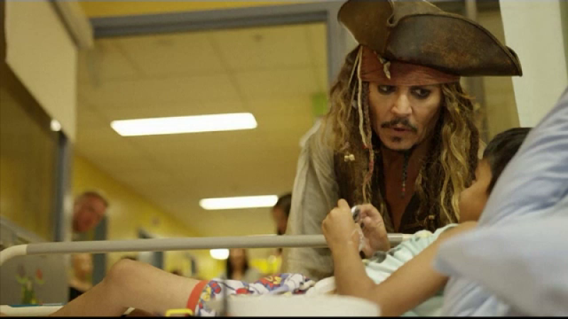 Johnny Depp la spital