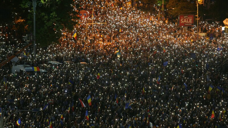 Protest in Piata Victoriei