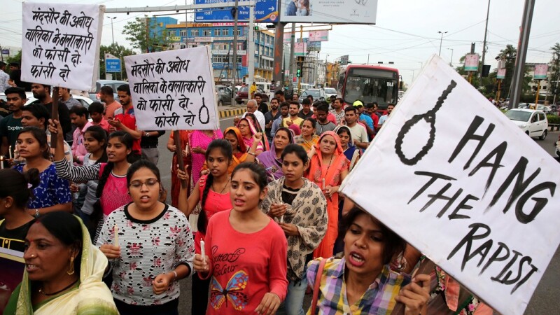 protest india violatori