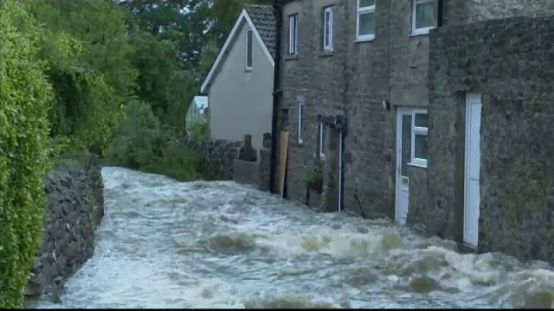 Inundatii Marea Britanie