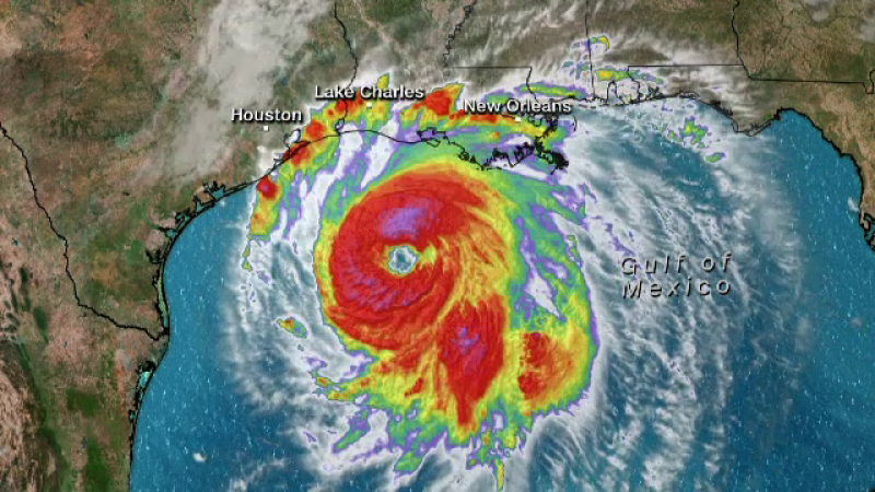 Uraganul Laura, retrogradat la categoria 2, după ce a lovit SUA cu rafale de peste 240 km/h