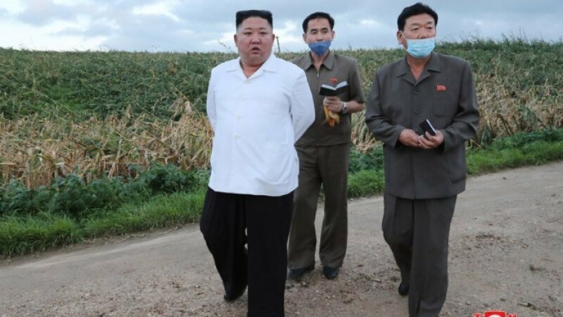 Kim Jong Un - 4