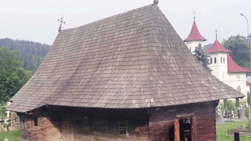 Biserica Putna