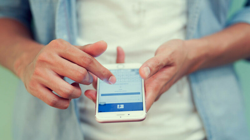 Numărul adolescenților americani care stau pe Facebook s-a prăbușit în ultimii ani. Care e cea mai utlizată platformă