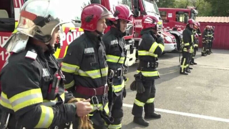România este pe locul trei în Europa la cei mai mulți pompieri recrutați. Servanții au început să meargă la intervenții