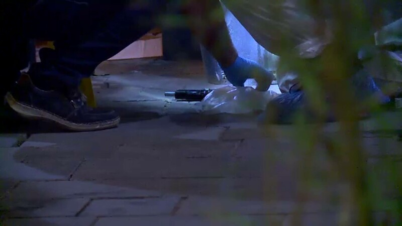 Panică în București. Un bărbat a tras 6 focuri de armă pe terasa unui club