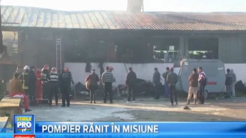 Un incendiu violent a distrus un restaurant si un depozit din Maramures