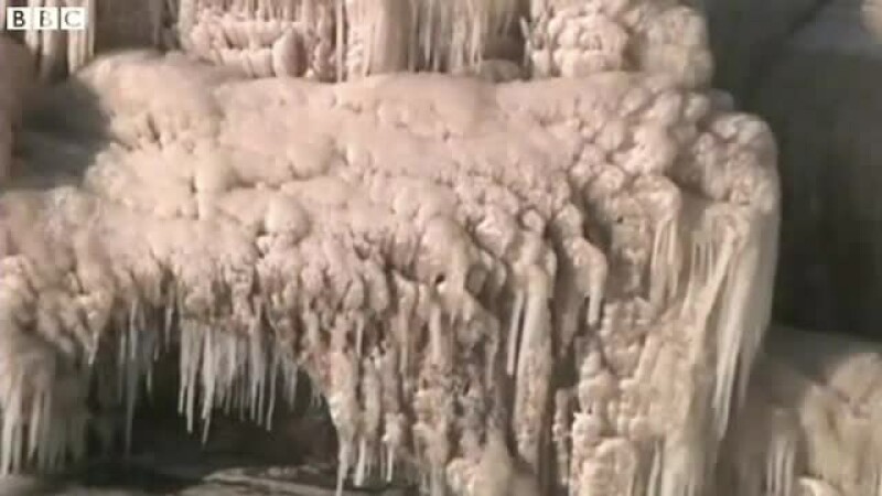 Cascada inghetata