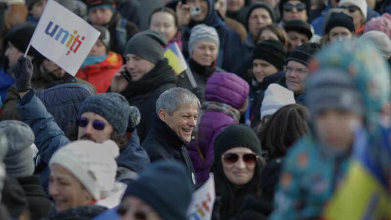 Dacian Ciolos la parada